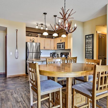 Spectacular Mountain View Corner Unit Pool Hot Tub Park Pass Apartment Canmore Bagian luar foto