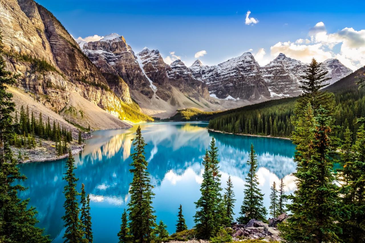 Spectacular Mountain View Corner Unit Pool Hot Tub Park Pass Apartment Canmore Bagian luar foto
